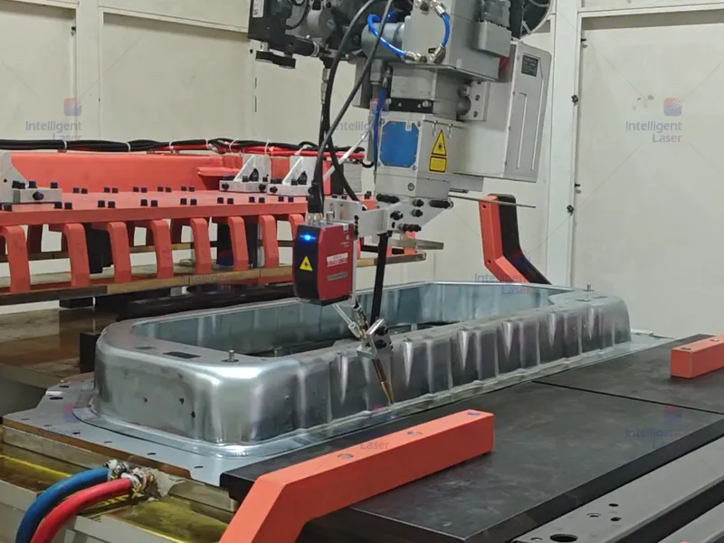 IL-PF170 Laser Vision Welding Seam Tracking & Finding Sensor