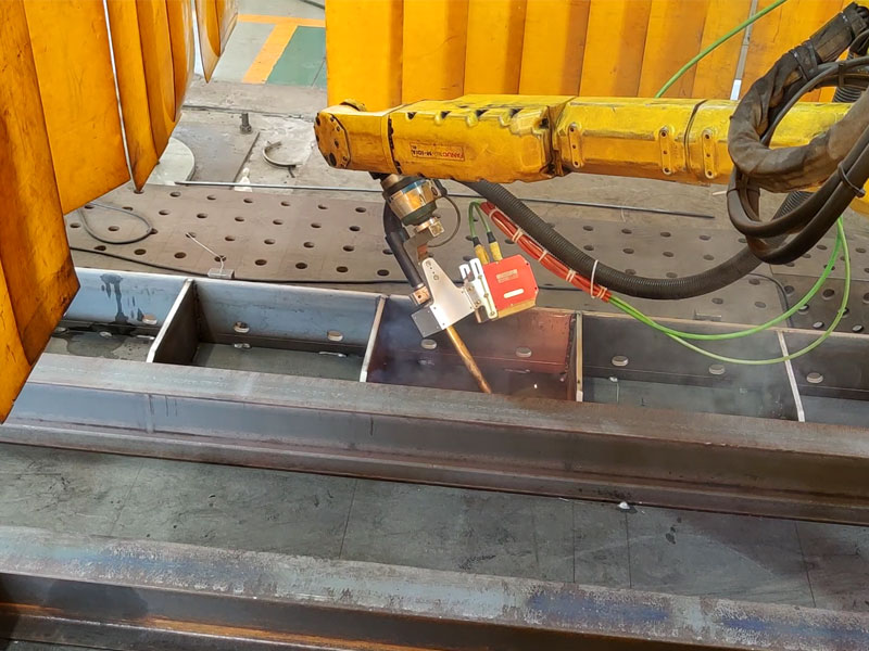 Seam Tracking System in Steel Structures
